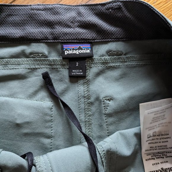 Patagonia Happy Hiker Shorts Women size 2 - Picture 2 of 3